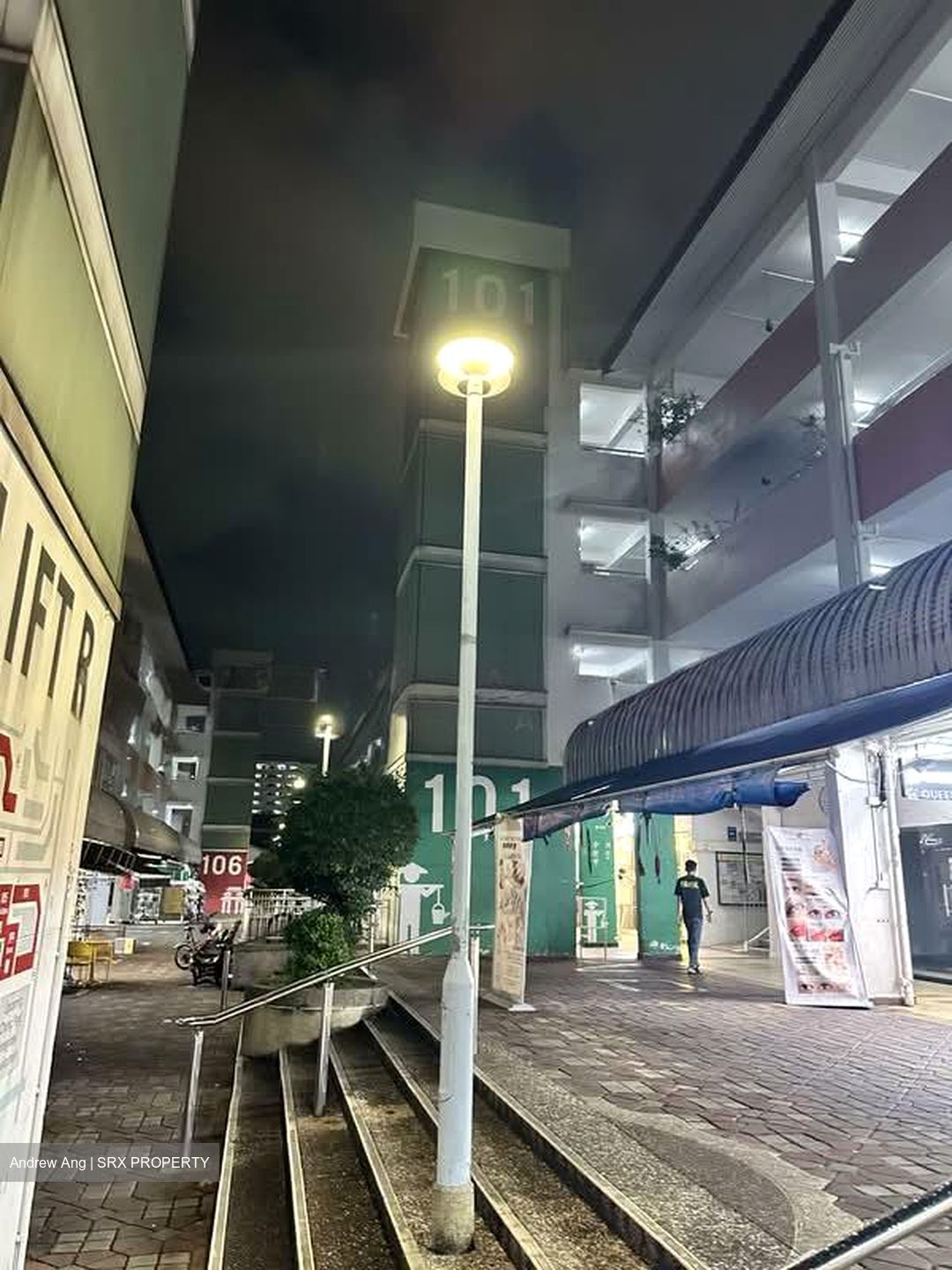 Chong Pang Garden (D27), Shop House #597572301